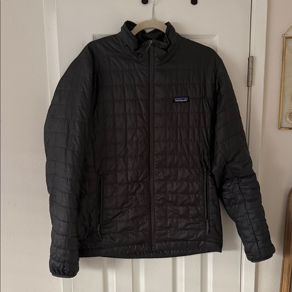 Patagonia Men's Nano Puff Insulated Jacket - Forge Grey